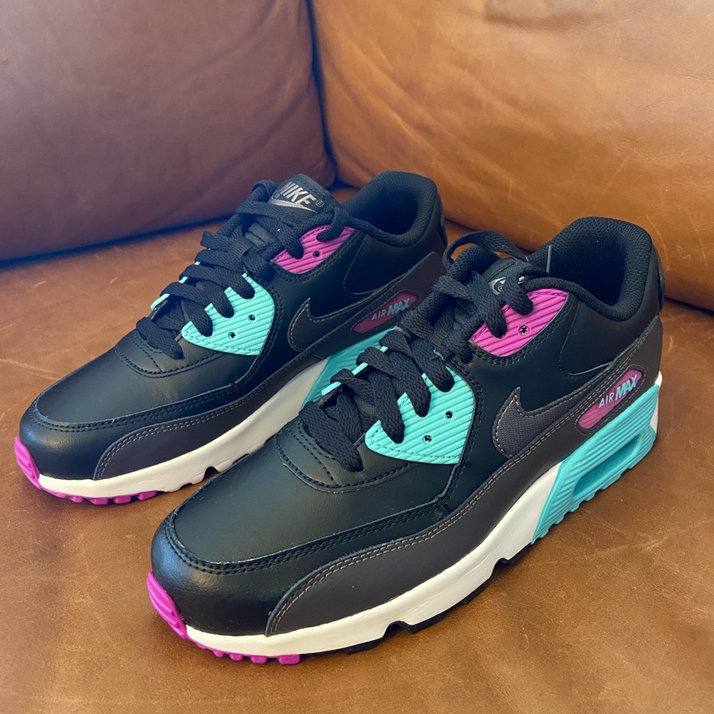 NIKE AIR MAX 90 LTR(GS) 6.5y women’s 8